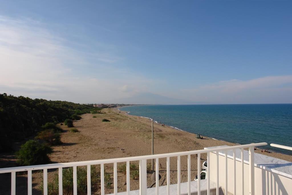 La Casa Sul Mare Villa Agnone Bagni Luaran gambar